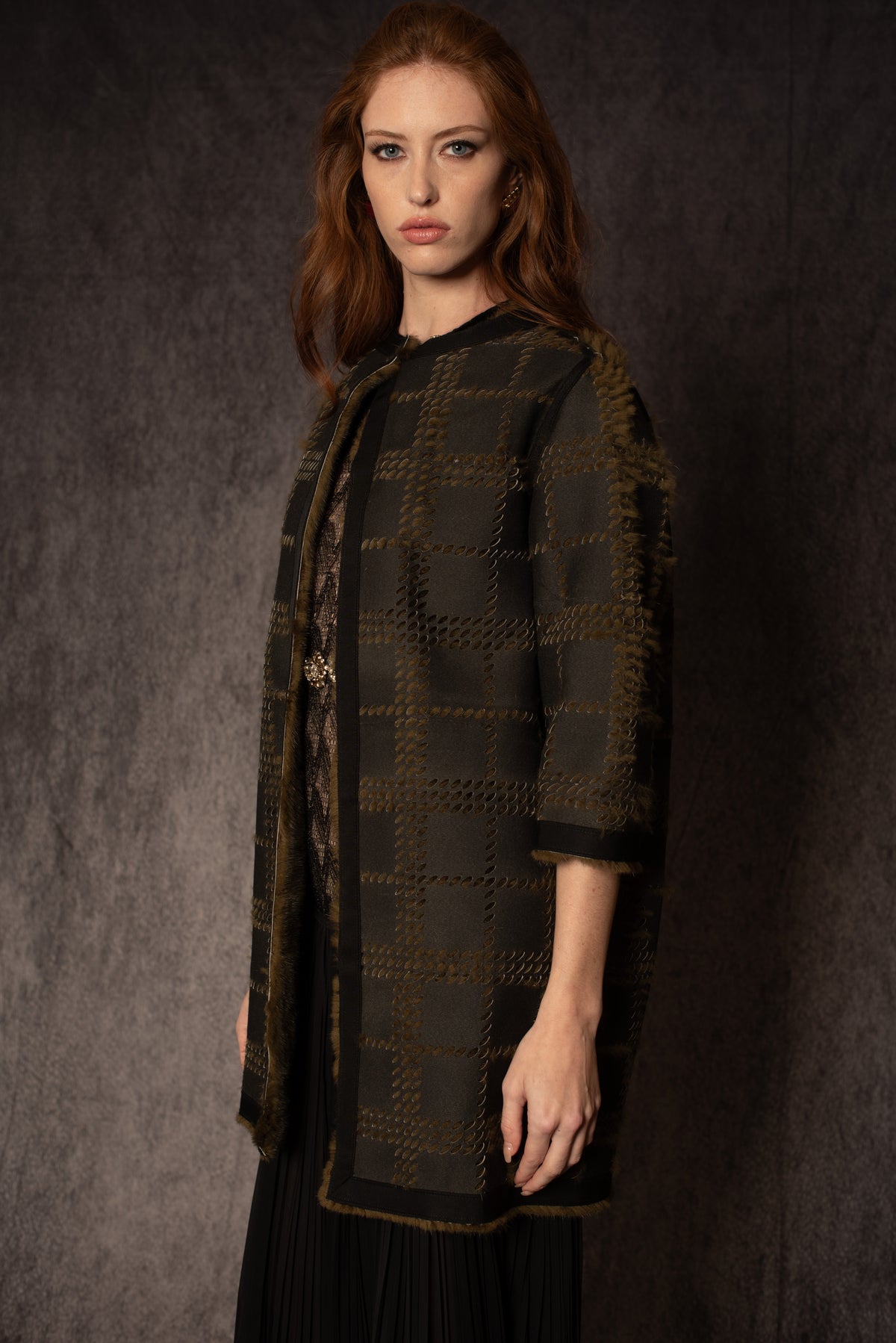 OLIVE SUEDED PREFORATED MINK 7/8 COAT