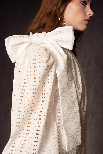 LONG SLEEVES FINE EYELET LACE SHORT DRESS WITH BOW TIE ON THE SID