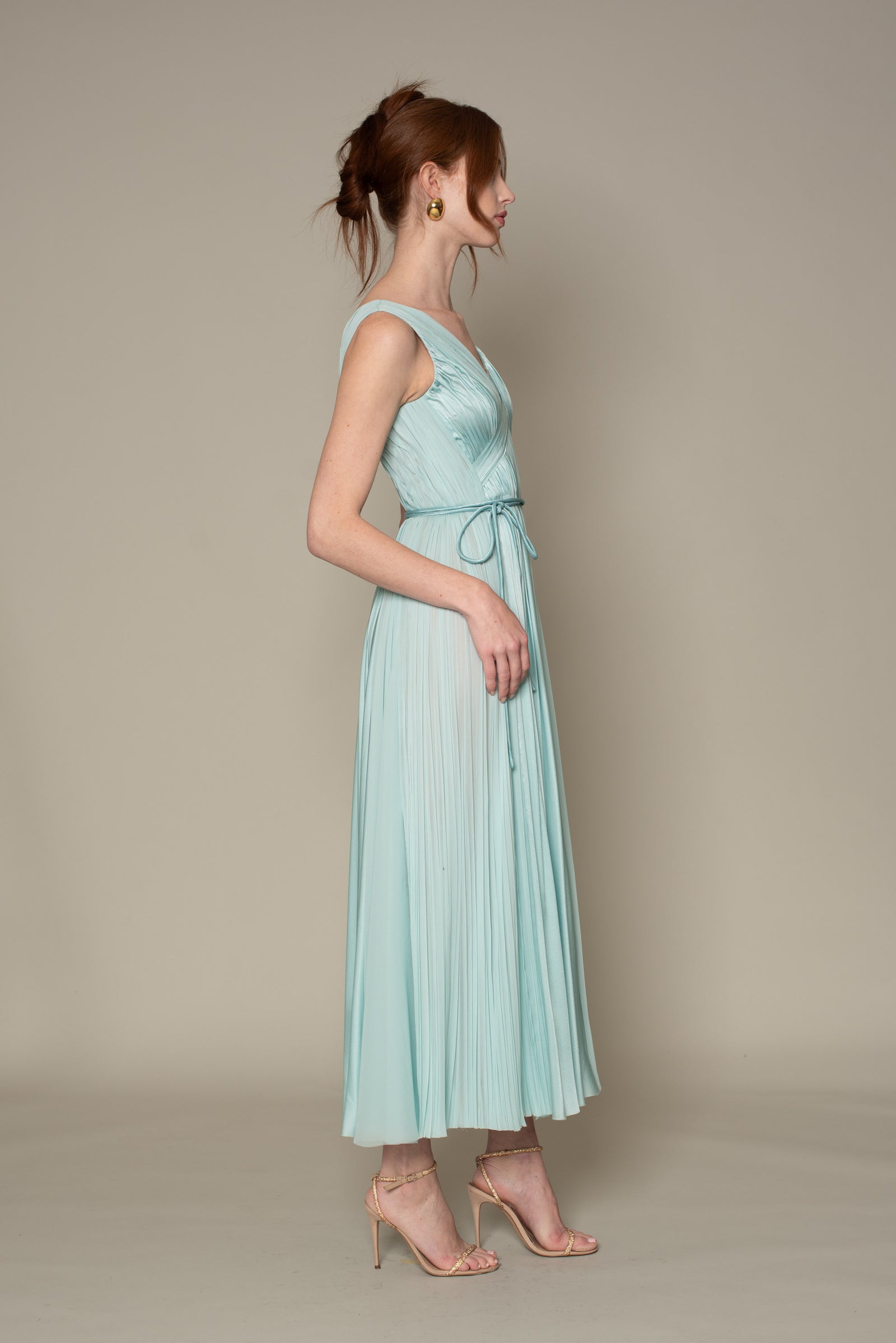 V NECK SLEEVELESS SILK SATIN CHIFFON HAND PLEATING COCKTAIL DRESS